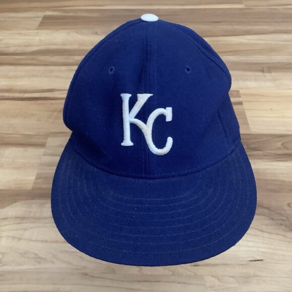 New Era Other - Vintage Kansas City Royals New Era 59Fifty Pro Model Fitted 7 1/8 Hat Cap Wool